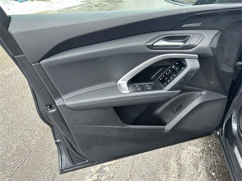 Certified 2025 Audi Q5 Premium Plus w/ Premium Plus image 18