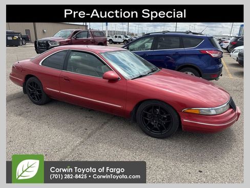 Used 1996 Lincoln Mark VIII RWD image 1