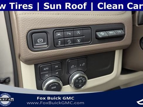 Certified 2024 GMC Yukon Denali AWD/4WD image 22