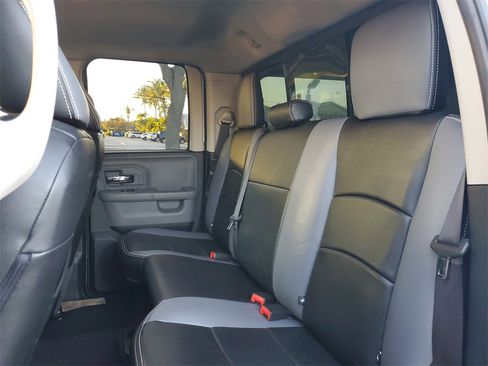 Used 2014 RAM 1500 Classic SLT image 14