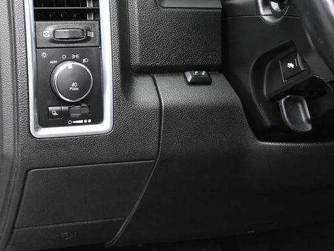 Used 2018 RAM 1500 Limited AWD/4WD image 23