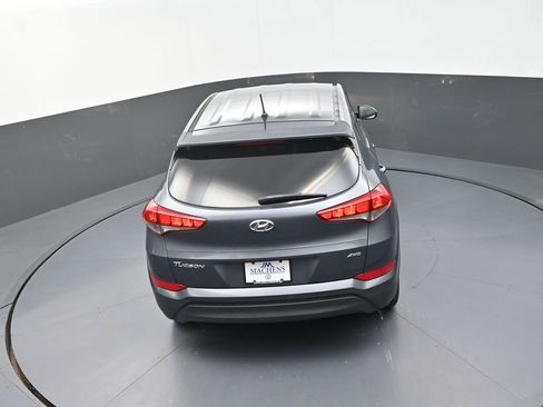 Used 2018 Hyundai Tucson SE AWD/4WD image 18