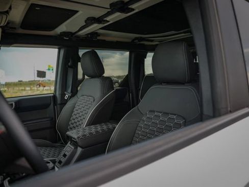New 2026 Ford Bronco Heritage Edition AWD/4WD image 18