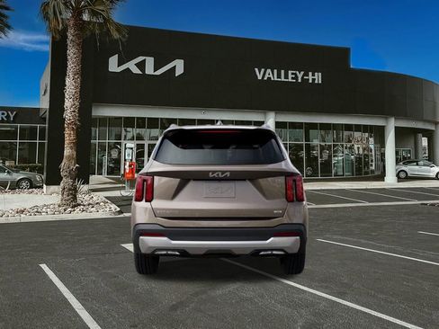 New 2026 Kia Sorento EX FWD image 5