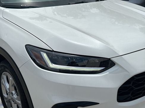 Certified 2024 Honda HR-V LX image 33