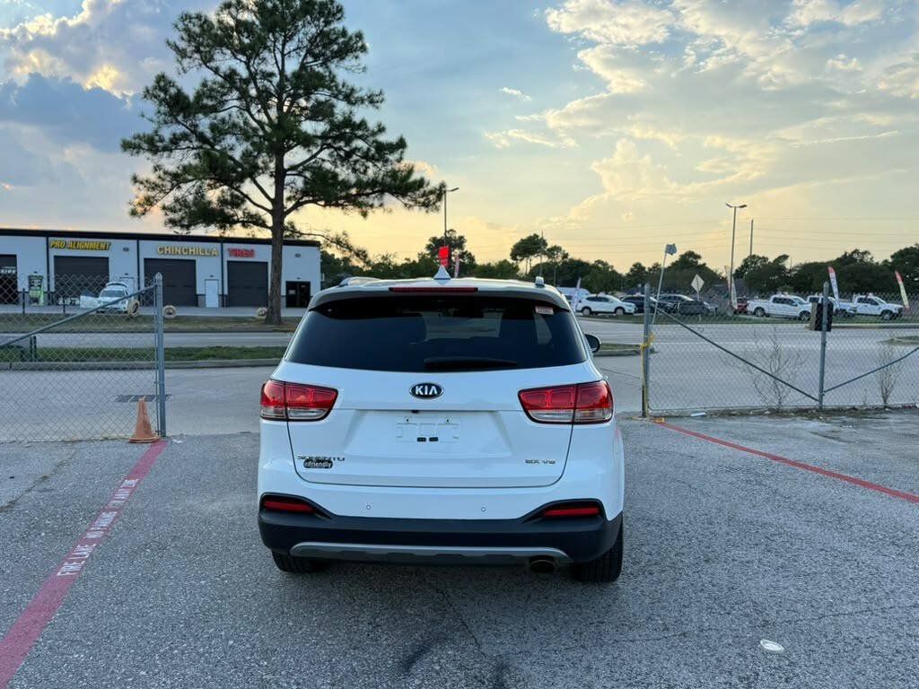 Used 2016 Kia Sorento EX w/ EX Premium Package FWD image 15