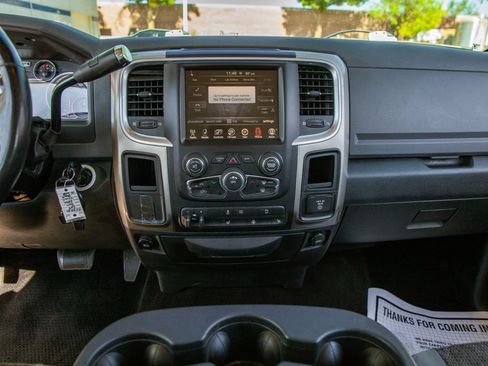 Used 2014 RAM 2500 Big Horn RWD image 14
