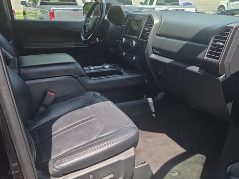 Used 2019 Ford Expedition Max Limited AWD/4WD image 9