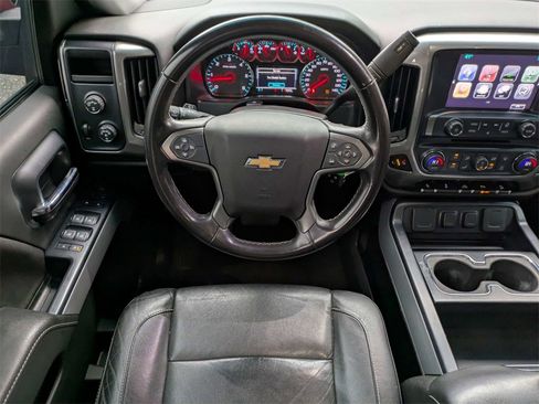 Used 2018 Chevrolet Silverado 1500 LT w/ All Star Edition image 15