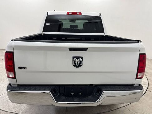 Used 2022 RAM 1500 Classic SLT image 22