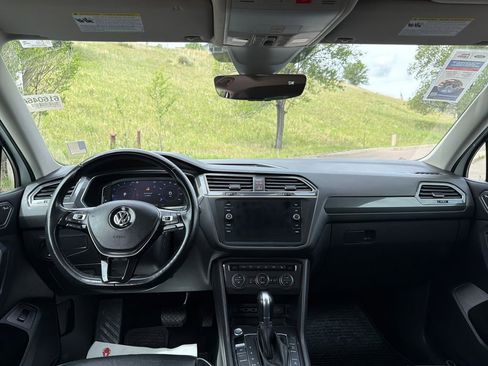 Used 2019 Volkswagen Tiguan SEL Premium AWD/4WD image 20