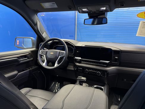 Used 2024 Chevrolet Silverado 1500 LTZ w/ Z71 Off-Road Package image 26