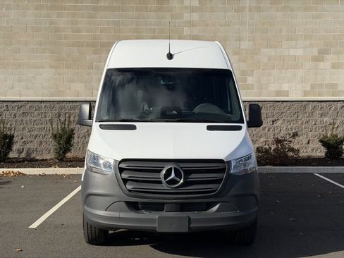 New 2025 Mercedes-Benz Sprinter 2500 image 2