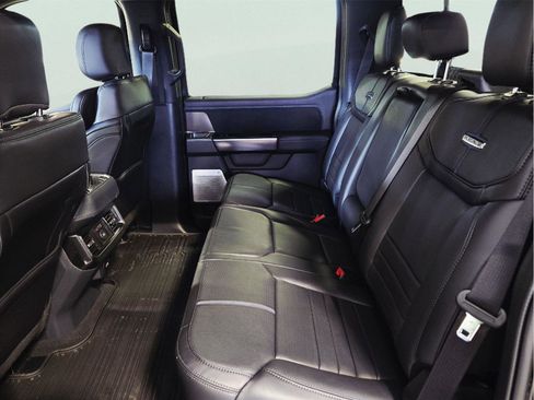 Used 2026 Ford F250 Platinum w/ Tremor Off-Road Package AWD/4WD image 29