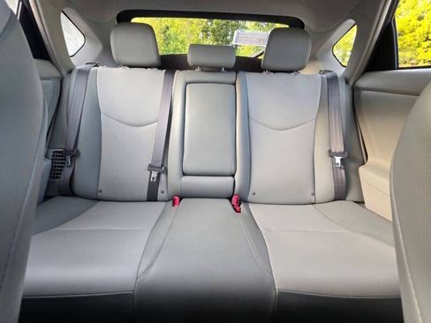 Used 2014 Toyota Prius Four FWD image 14