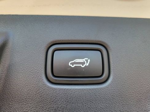 Certified 2025 Hyundai Tucson SEL FWD image 7