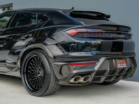 Used 2025 Lamborghini Urus SE image 23