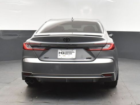 Used 2025 Toyota Camry XSE image 6