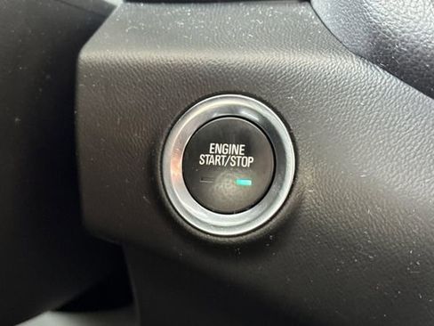 Used 2022 GMC Terrain SLT w/ Tech Package AWD/4WD image 22