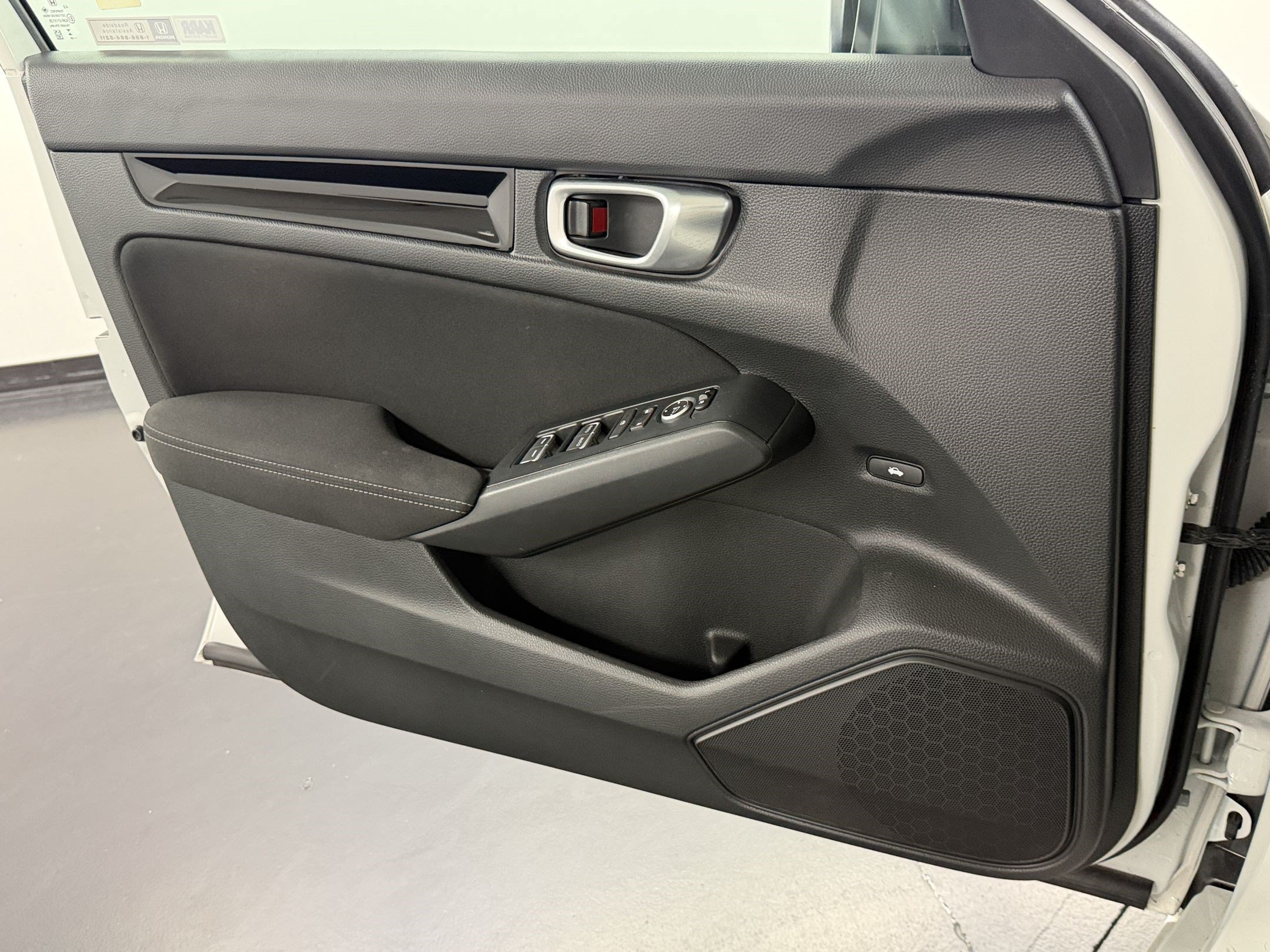 Certified 2024 Honda Civic EX image 12