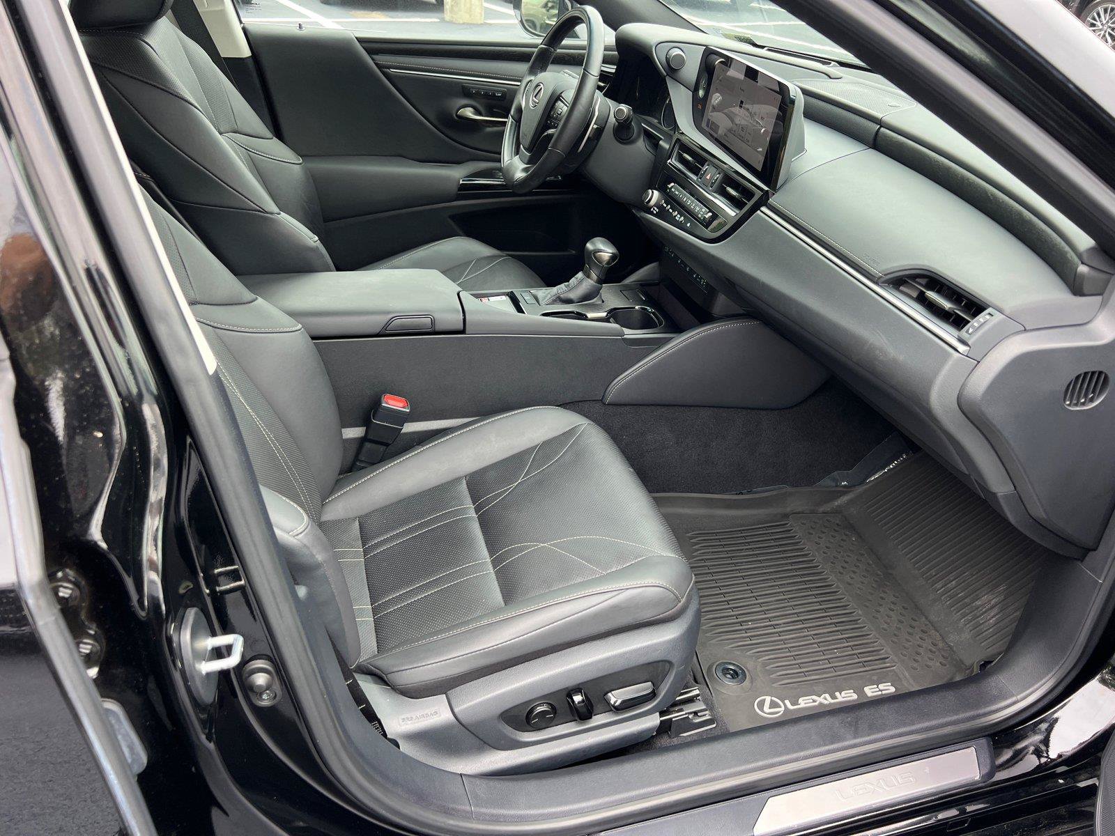 Certified 2024 Lexus ES 350 w/ Technology Package FWD image 13