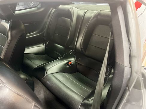Used 2022 Ford Mustang GT Premium image 22