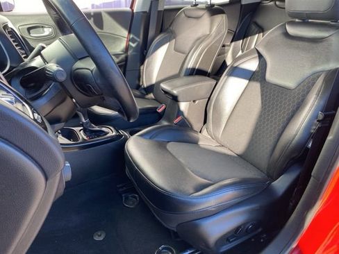 Used 2018 Jeep Compass Latitude w/ Popular Equipment Group image 15