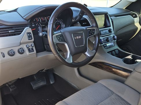 Used 2015 GMC Yukon XL SLE w/ Convenience Package AWD/4WD image 24