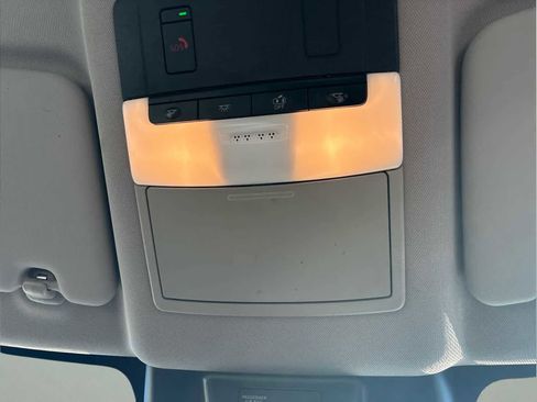 Used 2023 Nissan Rogue SV image 27