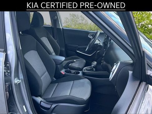 Certified 2024 Kia Soul LX w/ Option Group 015 FWD image 7
