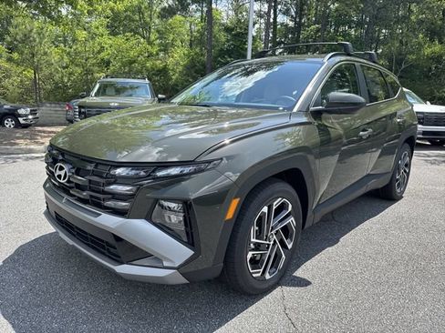 New 2026 Hyundai Tucson SEL Plus FWD image 3