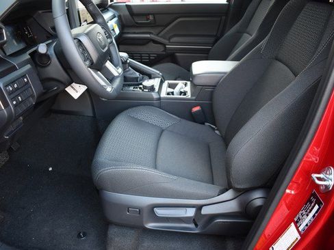 New 2026 Toyota 4Runner SR5 image 7