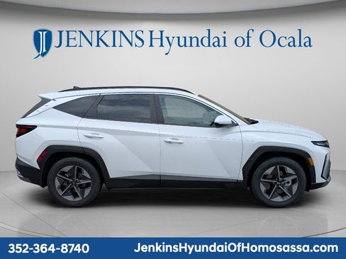 New 2026 Hyundai Tucson SEL FWD image 2