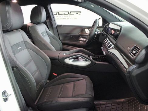 Certified 2026 Mercedes-Benz GLE 53 AMG 4MATIC Coupe image 32