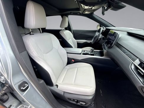 Used 2023 Lexus RX 350 Premium w/ Cold Area Package FWD image 16