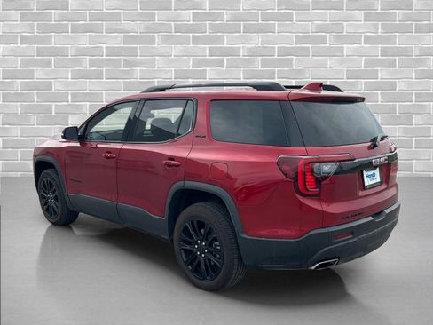 Used 2023 GMC Acadia SLE w/ Driver Convenience Package FWD image 3