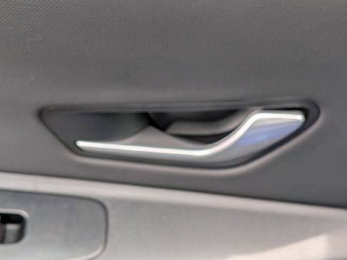 Used 2025 Hyundai Elantra SEL FWD image 28