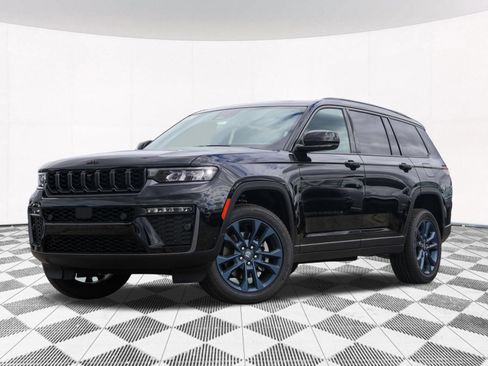 New 2026 Jeep Grand Cherokee L Limited AWD/4WD image 2