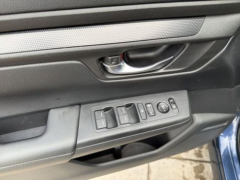 Used 2023 Honda CR-V LX image 15