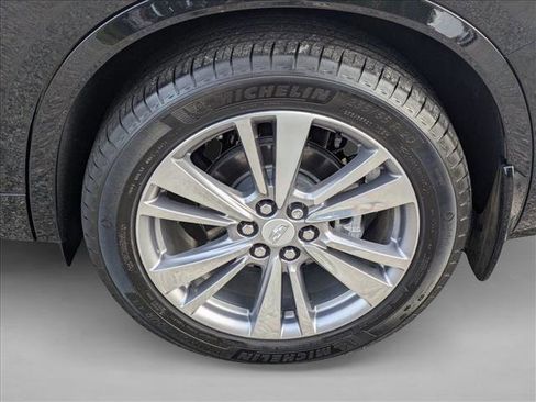 Used 2024 Cadillac XT6 Premium Luxury image 25