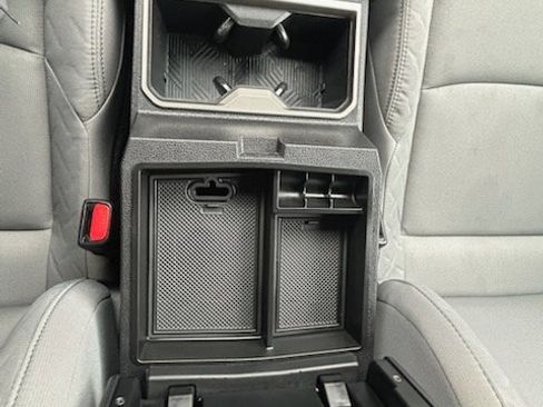 Used 2024 Toyota Tacoma SR5 image 16