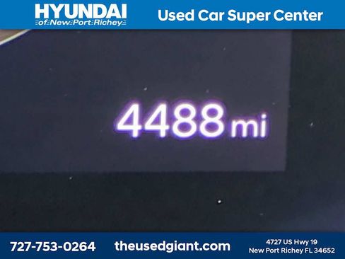 Used 2025 Hyundai Tucson Limited AWD/4WD image 33