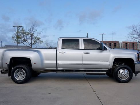 Used 2015 Chevrolet Silverado 3500 LTZ w/ Duramax Plus Package AWD/4WD image 15