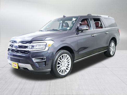 Used 2023 Ford Expedition Max Limited AWD/4WD image 3
