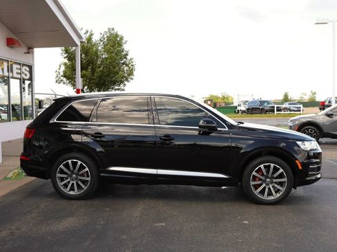 Used 2017 Audi Q7 3.0T Premium Plus AWD/4WD image 4