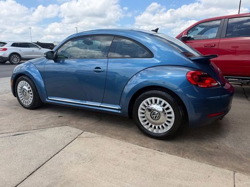 Used 2016 Volkswagen Beetle 1.8T SE FWD image 18