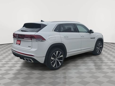 Certified 2024 Volkswagen Atlas Cross Sport SEL Premium R-Line AWD/4WD image 12