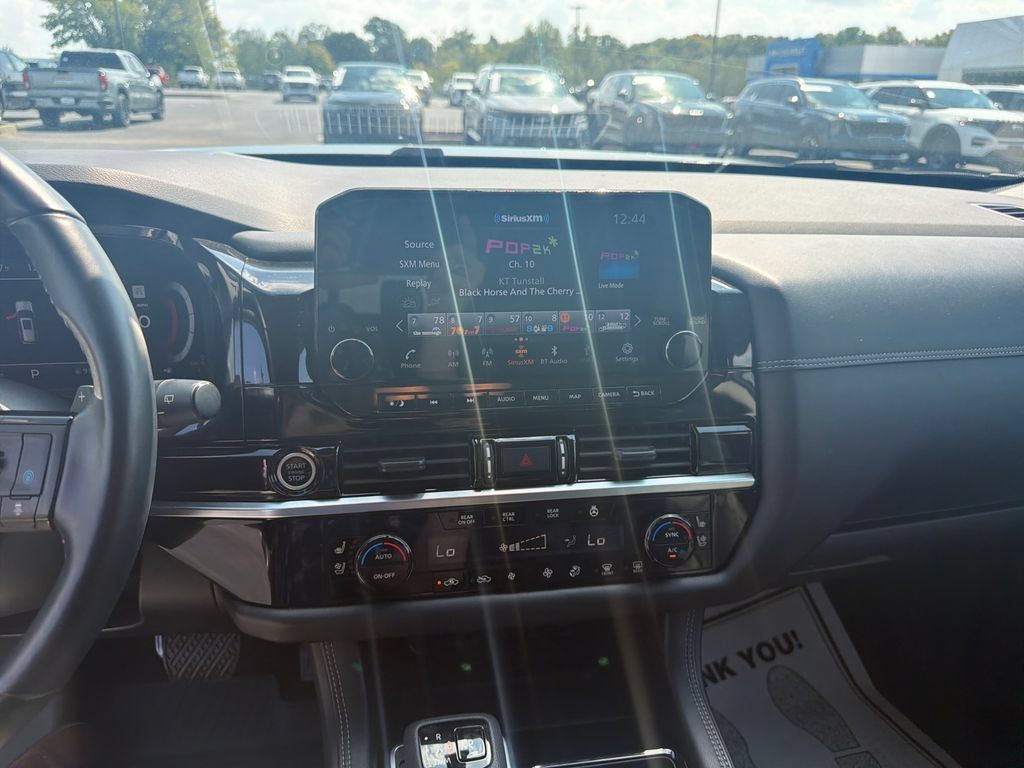 Used 2023 Nissan Pathfinder Platinum w/ Lighting Package (N93) AWD/4WD image 17