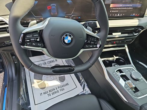 Certified 2025 BMW 330i Sedan w/ Premium Package image 18