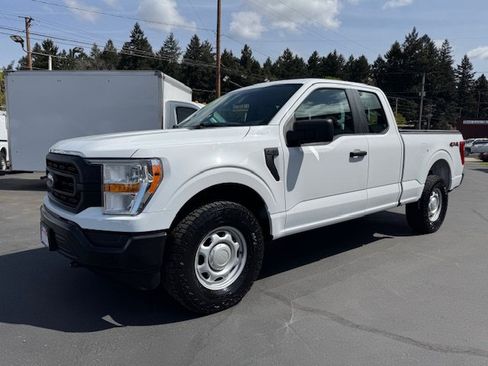 Used 2022 Ford F150 XL w/ Trailer Tow Package AWD/4WD image 4